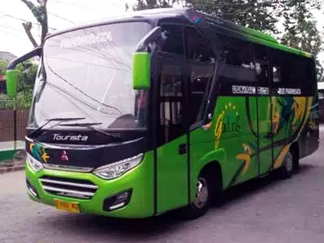 Bus Pariwisata Gading Transwisata Jakartarentbus