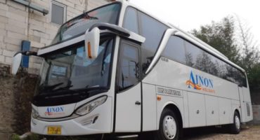 Bus Pariwisata Ainon