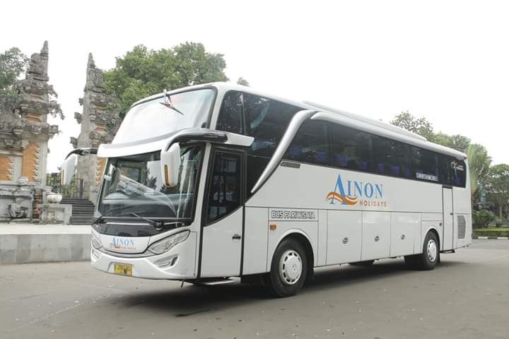 Big Bus Pariwisata Ainon