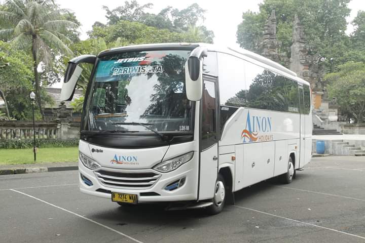 Medium Bus Pariwisata Ainon