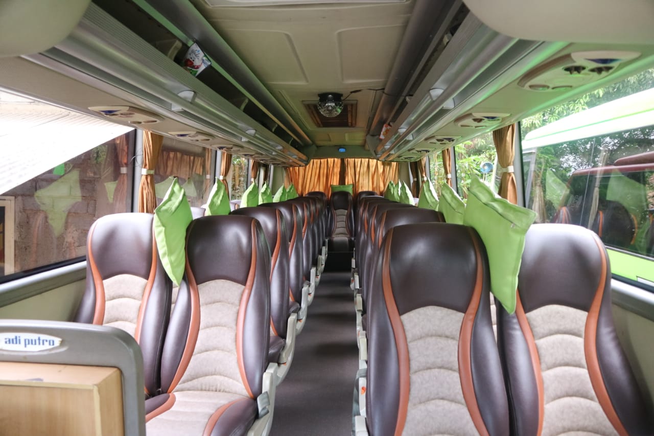 Seat Medium Bus Pariwisata Abituren