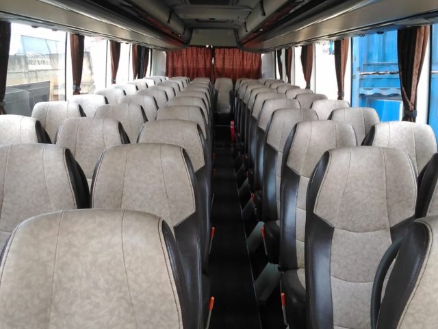 Bus Pariwisata Rejeki Gemilang