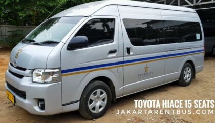 sewa hiace bekasi