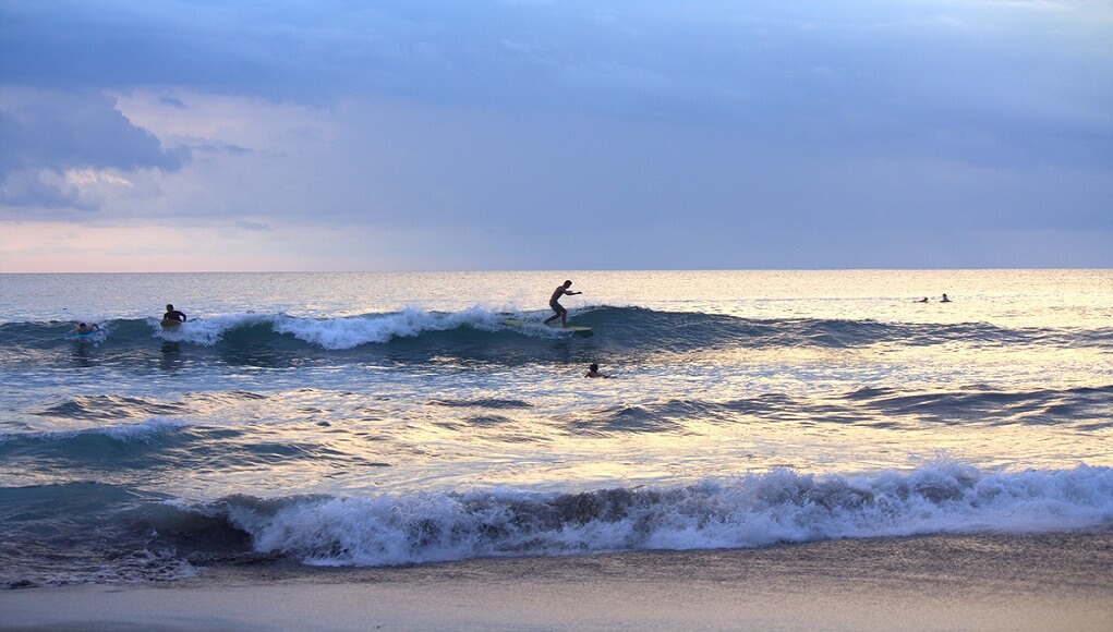 PANTAI CANGGU