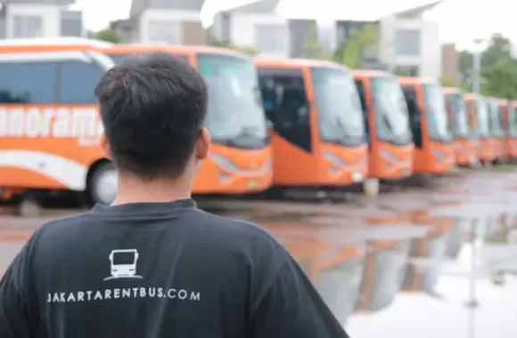 Sewa Bus Pariwisata Panorama - Jakartarentbus