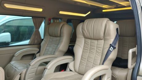 Perbedaan Hiace Commuter dan Luxury