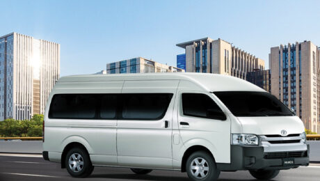 seat hiace commuter