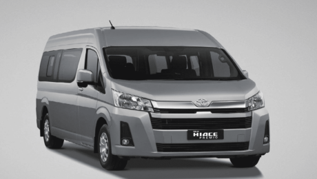 ukuran mobil hiace