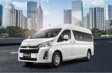 tips menyewa mobil hiace per hari