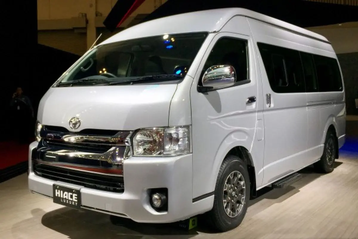 antar-jemput-karyawan-dengan-hiace antar jempu karyawan