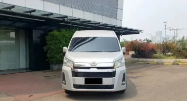 sewa hiace premio jombang