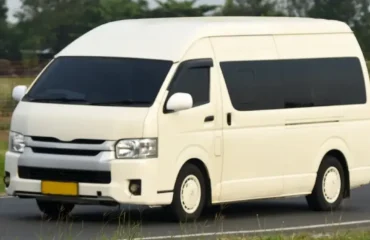 sewa hiace premio cempaka putih
