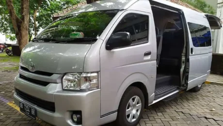 sewa hiace jagakarsa