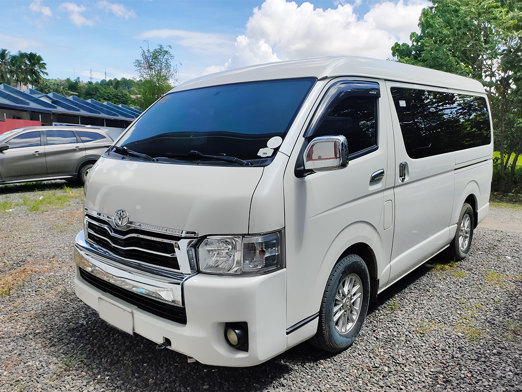 Sewa Hiace Commuter