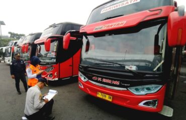 cek kelayakan bus pariwisata